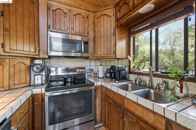 22555 S Fork Rd, Sonora, CA 95370