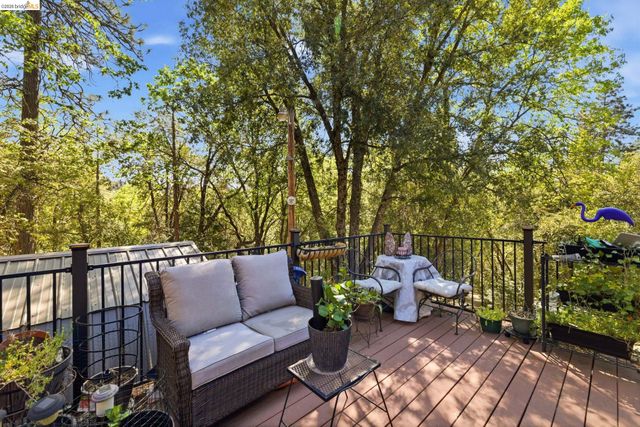 22555 S Fork Rd, Sonora, CA 95370