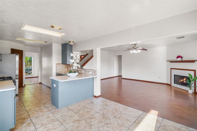 11354 Astoria Boulevard, Houston, TX 77089