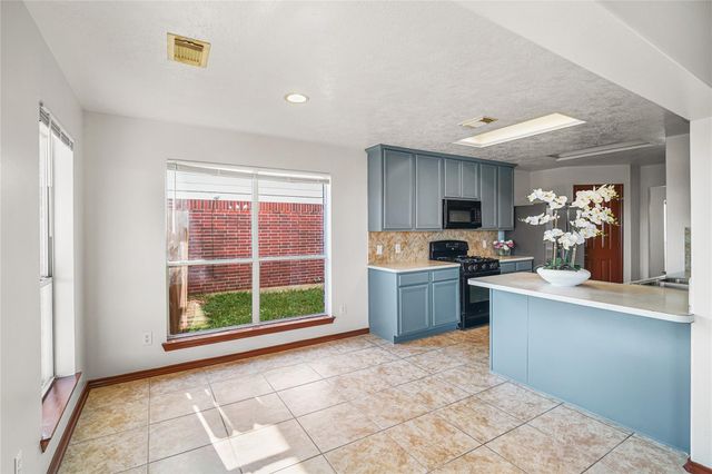 11354 Astoria Boulevard, Houston, TX 77089