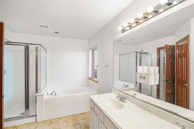 11354 Astoria Boulevard, Houston, TX 77089