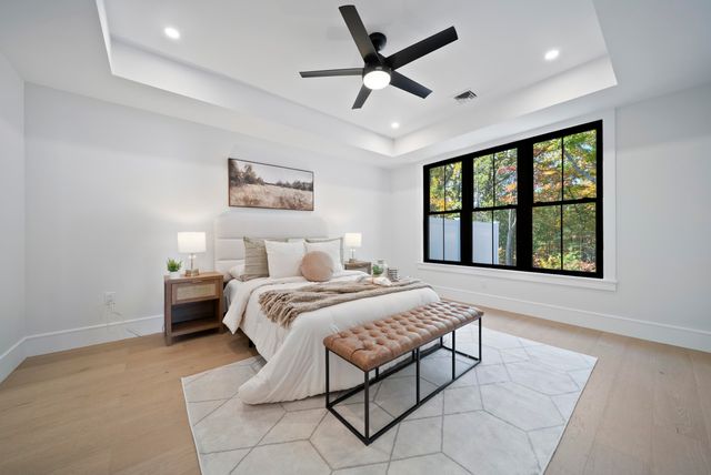 98 Trails Edge Road, Windham, NH 03087