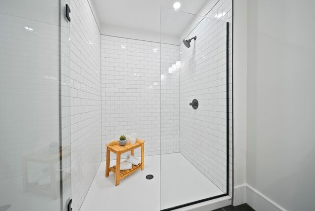 98 Trails Edge Road, Windham, NH 03087