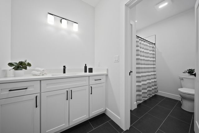 98 Trails Edge Road, Windham, NH 03087