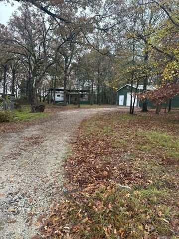 225 County Road 1975, Yantis, TX 75497