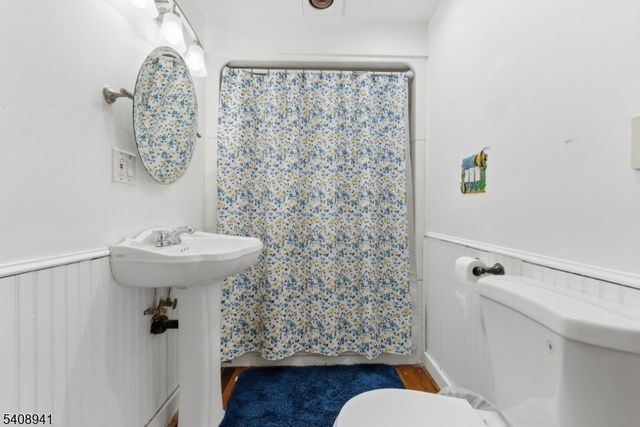 117 Dupont Ave, Hopatcong Boro, NJ 07843