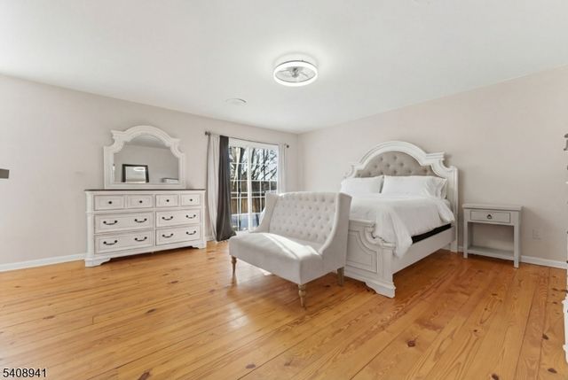 117 Dupont Ave, Hopatcong Boro, NJ 07843