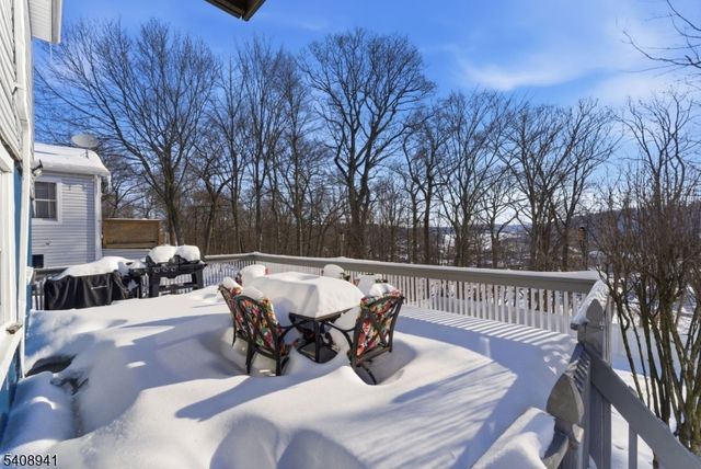 117 Dupont Ave, Hopatcong Boro, NJ 07843