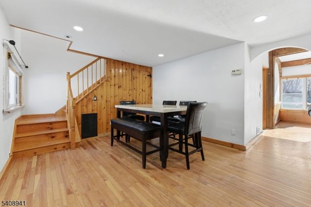 117 Dupont Ave, Hopatcong Boro, NJ 07843