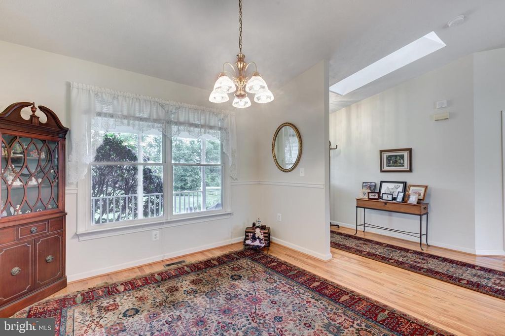 Image 13 of property listing at 969 BACHMANS VALLEY RD, Westminster, MD 21158