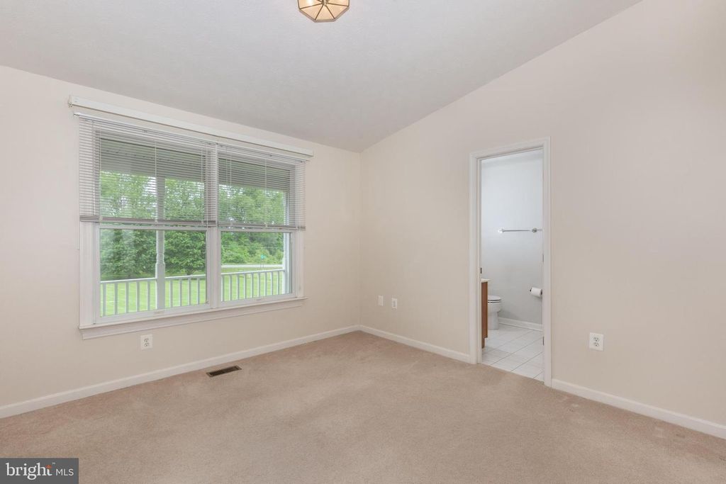 Image 32 of property listing at 969 BACHMANS VALLEY RD, Westminster, MD 21158