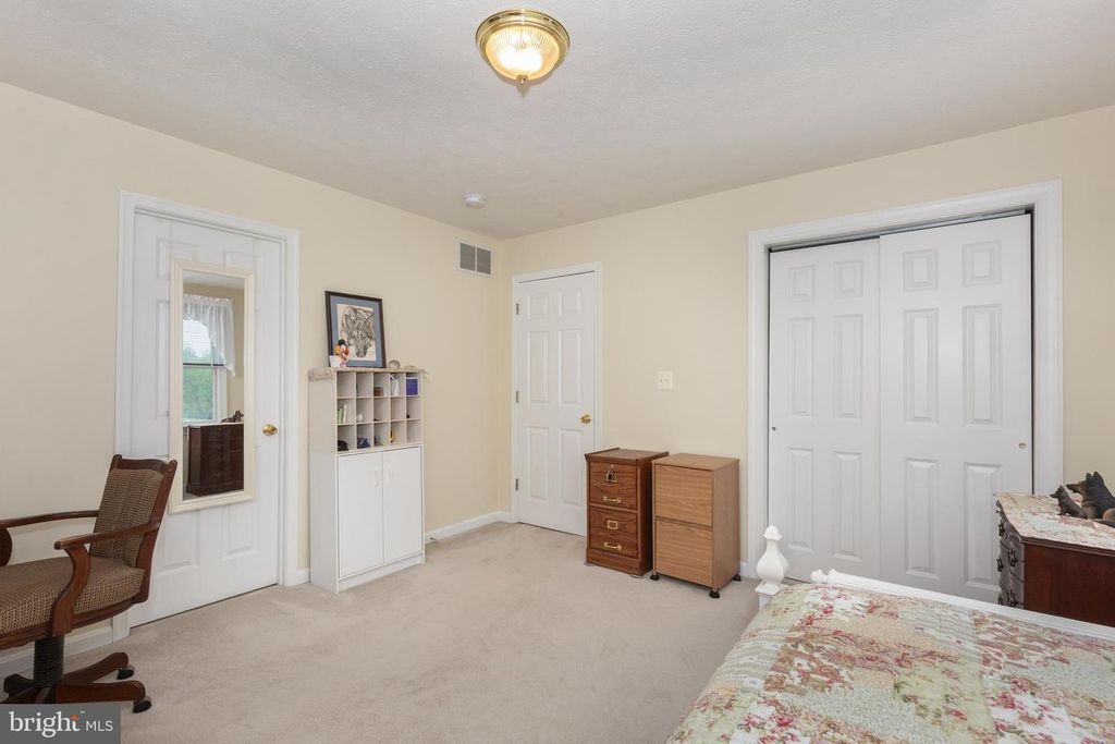 Image 35 of property listing at 969 BACHMANS VALLEY RD, Westminster, MD 21158
