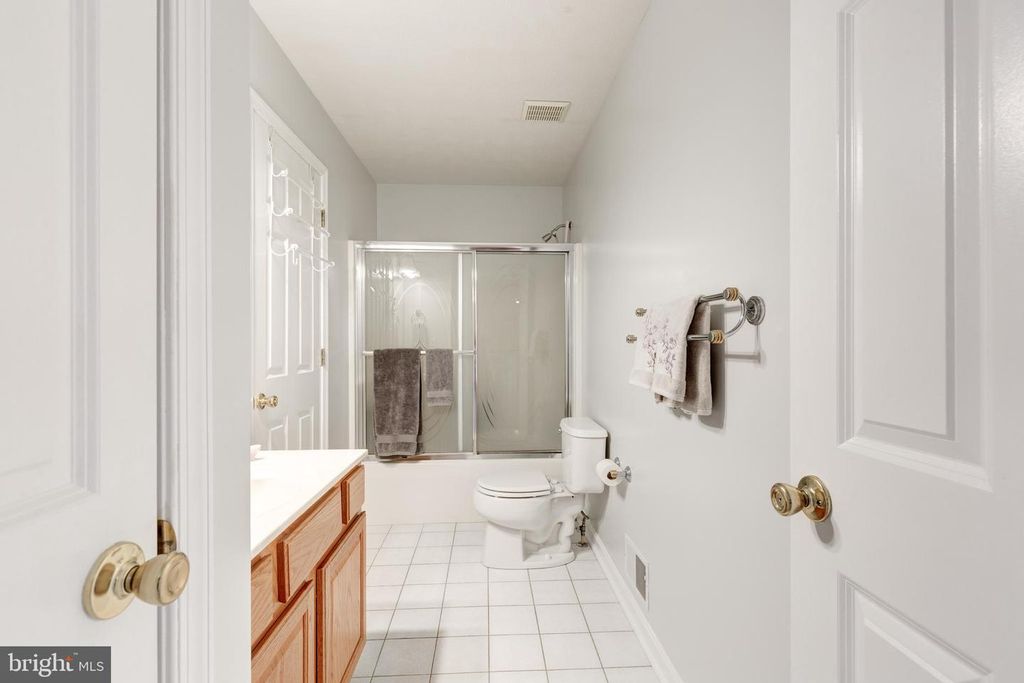 Image 36 of property listing at 969 BACHMANS VALLEY RD, Westminster, MD 21158