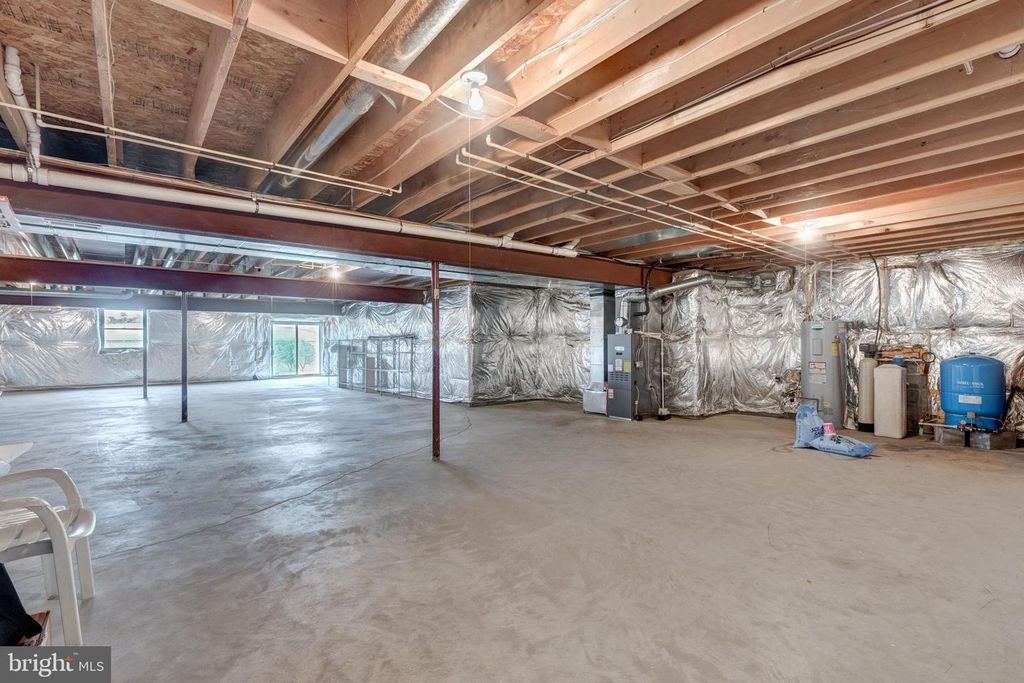 Image 40 of property listing at 969 BACHMANS VALLEY RD, Westminster, MD 21158