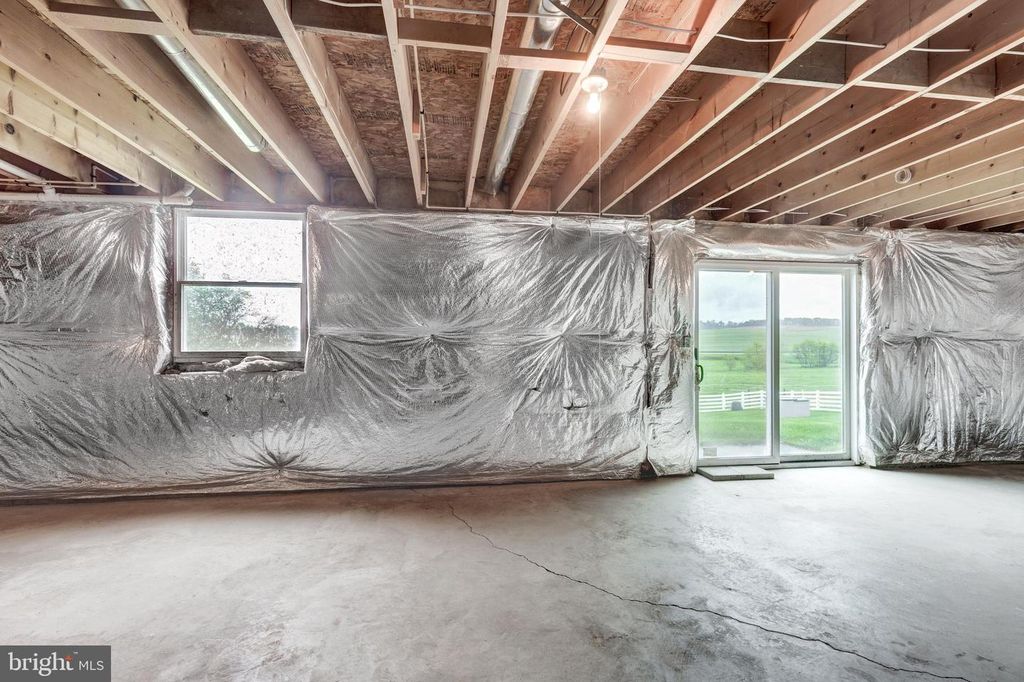 Image 43 of property listing at 969 BACHMANS VALLEY RD, Westminster, MD 21158