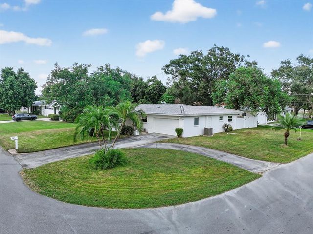 1431 DOUGLAS DRIVE, Clearwater, FL 33756