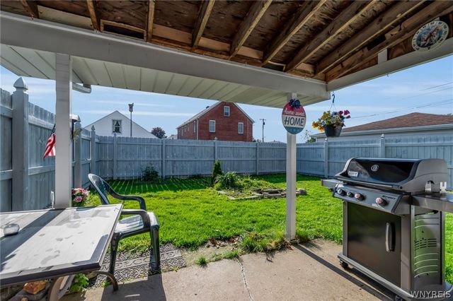 339 Aurora Street, Lancaster, NY 14086