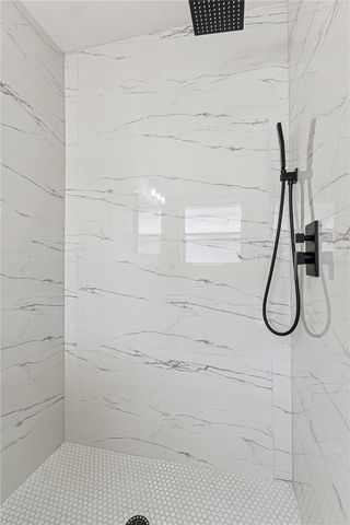 3303 W LEILA AVE, Tampa, FL 33611