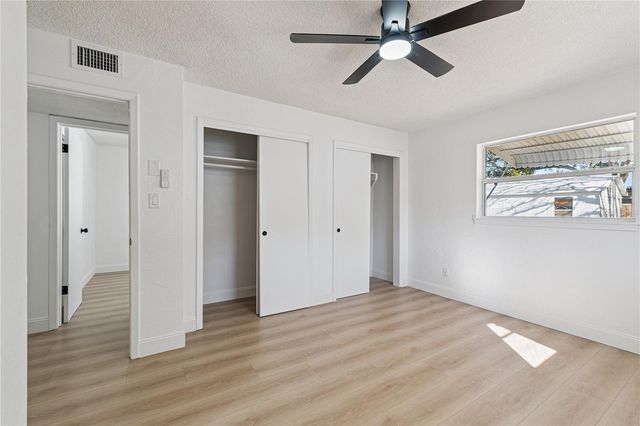 3303 W LEILA AVE, Tampa, FL 33611