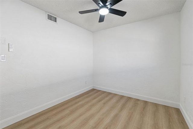 3303 W LEILA AVE, Tampa, FL 33611