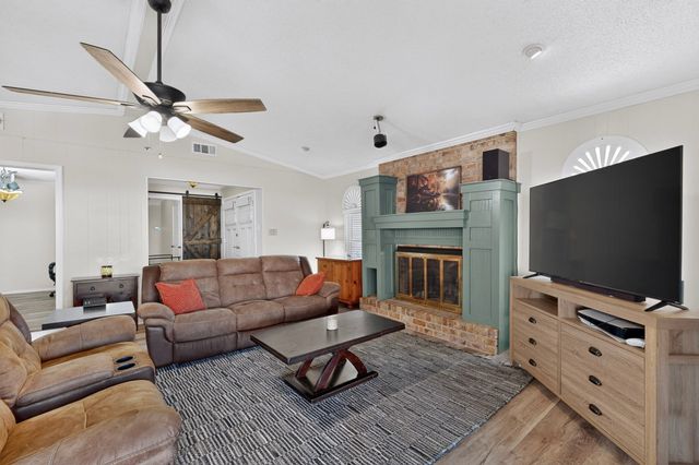 1418 Stony Brook Lane, Garland, TX 75043