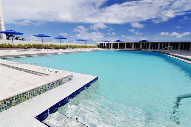 5601 Collins Ave 1603, Miami Beach, FL 33140