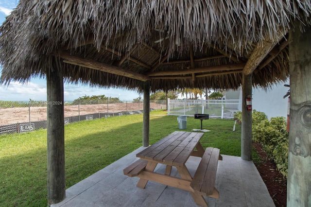 5601 Collins Ave 1603, Miami Beach, FL 33140