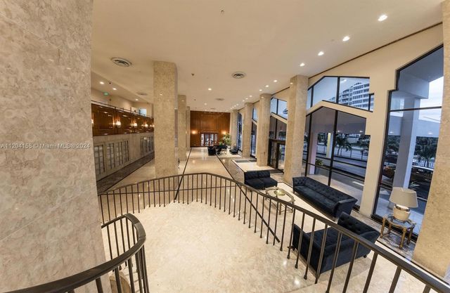 5601 Collins Ave 1603, Miami Beach, FL 33140