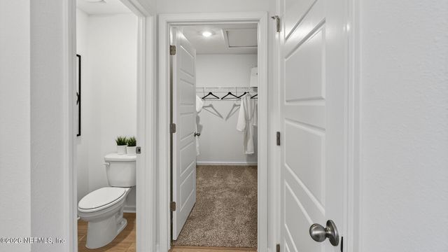 12517 RUSSIAN OLIVE Road, Jacksonville, FL 32218