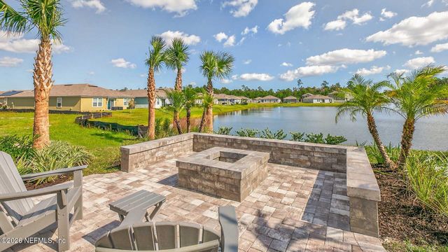 12517 RUSSIAN OLIVE Road, Jacksonville, FL 32218