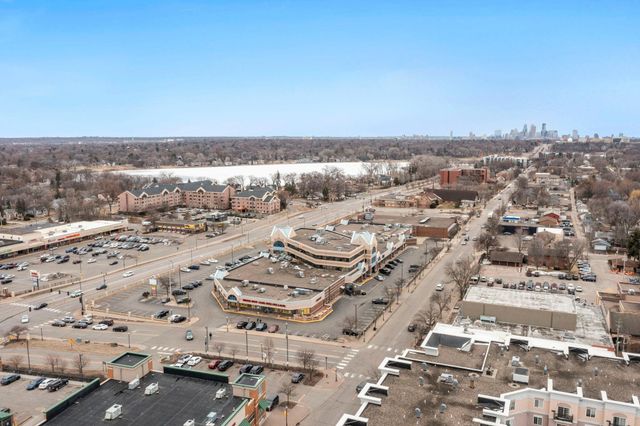 5129 Scott Path, Robbinsdale, MN 55422