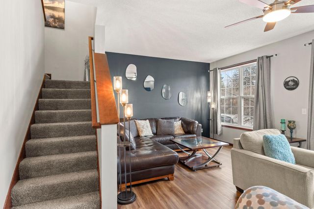 5129 Scott Path, Robbinsdale, MN 55422