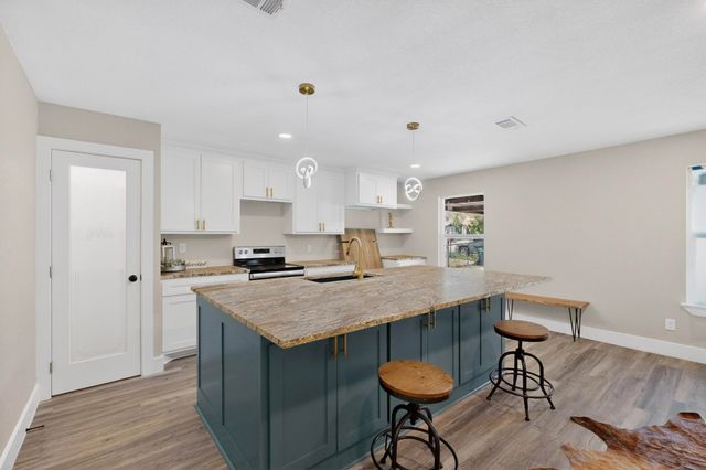 3406 Schwartz Avenue, Fort Worth, TX 76106