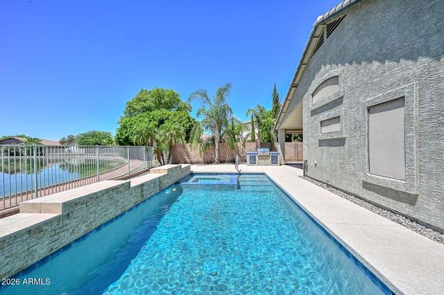 11225 W CAMBRIDGE Avenue, Avondale, AZ 85392