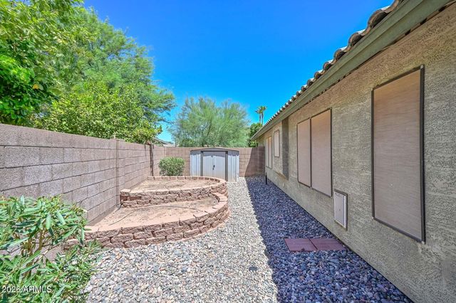 11225 W CAMBRIDGE Avenue, Avondale, AZ 85392