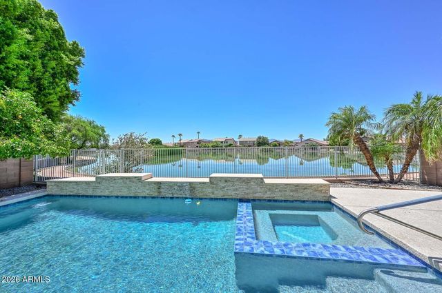 11225 W CAMBRIDGE Avenue, Avondale, AZ 85392