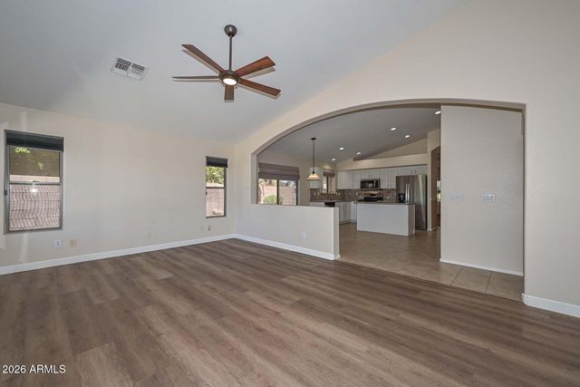 11225 W CAMBRIDGE Avenue, Avondale, AZ 85392
