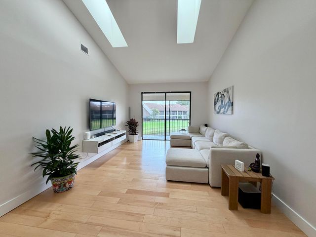 7935 La Mirada Drive, Boca Raton, FL 33433