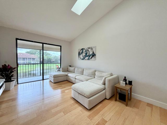 7935 La Mirada Drive, Boca Raton, FL 33433