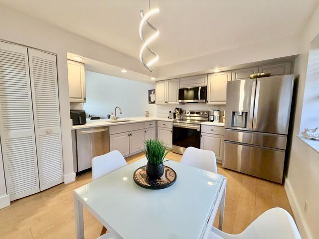 7935 La Mirada Drive, Boca Raton, FL 33433