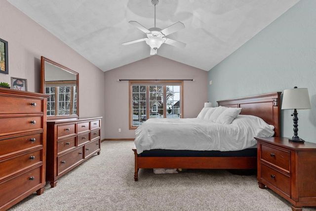 1827 ORCHARD BLOSSOM DRIVE, Appleton, WI 54915