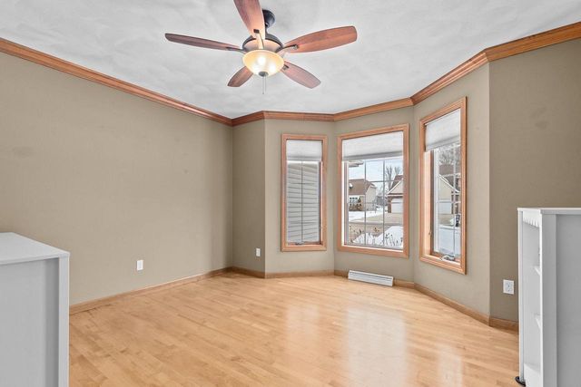 1827 ORCHARD BLOSSOM DRIVE, Appleton, WI 54915