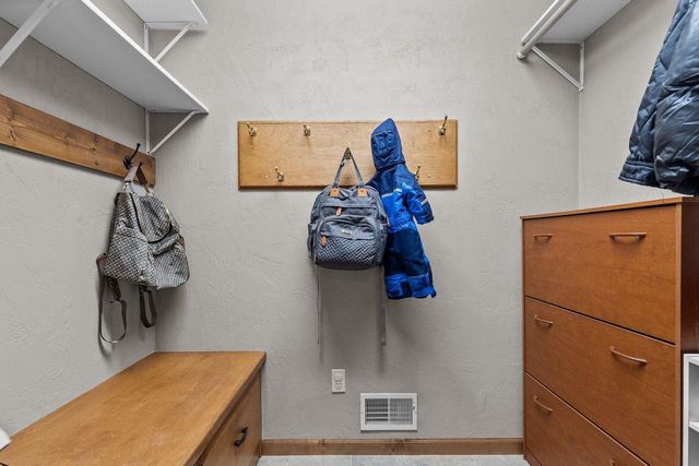 1827 ORCHARD BLOSSOM DRIVE, Appleton, WI 54915