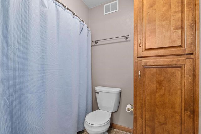 1827 ORCHARD BLOSSOM DRIVE, Appleton, WI 54915