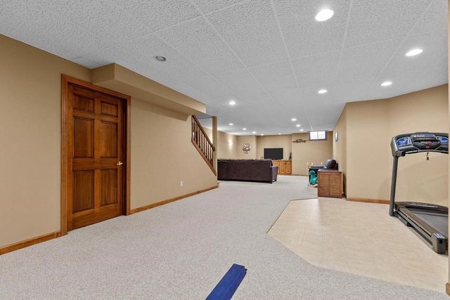 1827 ORCHARD BLOSSOM DRIVE, Appleton, WI 54915