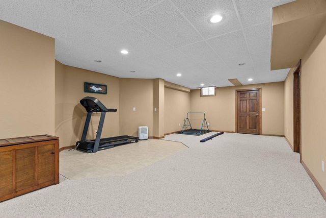 1827 ORCHARD BLOSSOM DRIVE, Appleton, WI 54915