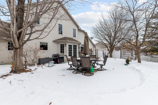 1827 ORCHARD BLOSSOM DRIVE, Appleton, WI 54915