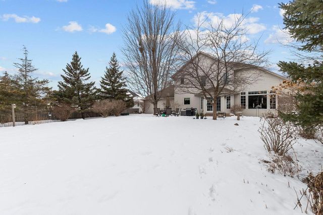 1827 ORCHARD BLOSSOM DRIVE, Appleton, WI 54915
