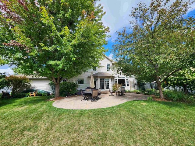 1827 ORCHARD BLOSSOM DRIVE, Appleton, WI 54915
