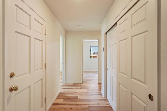 282 Ravenwood Way, Lodi, CA 95240